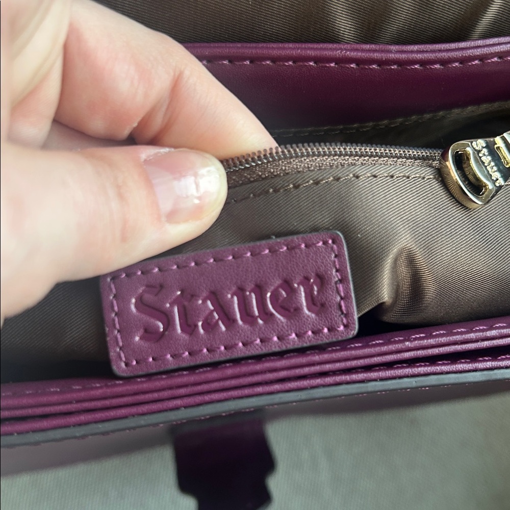 🍇Stauer Grape Leather Saddle Crossbody Bag - Picture 7 of 7